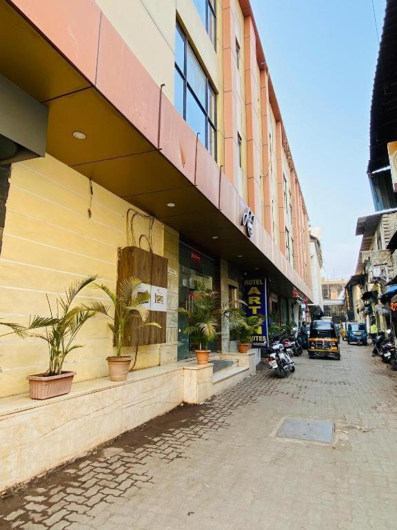 Hotel Arton Regency Near Terminal 2 Airport Bombaim Exterior foto